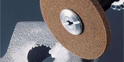 Metal Finishing with 3M Scotch-Brite Unitized Wheels Video

