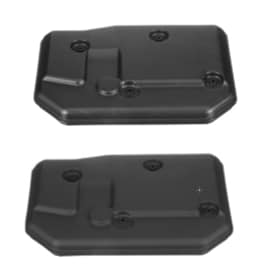 Imagen de dos piezas plásticas negras.
