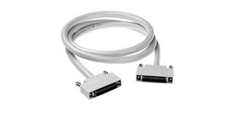 Imagen de cables de cámaras industriales.
